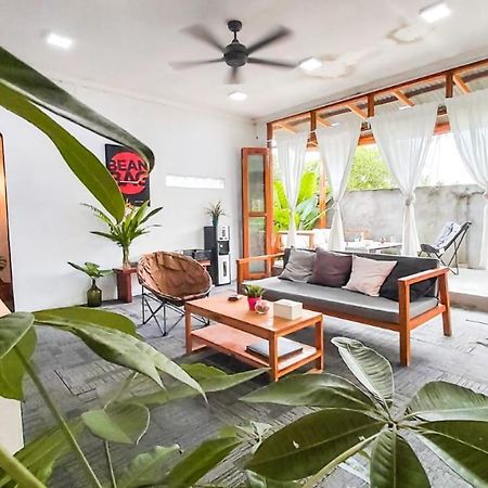 Kangkakawal Beanbag Bintan Backpackerホステル エクステリア 写真