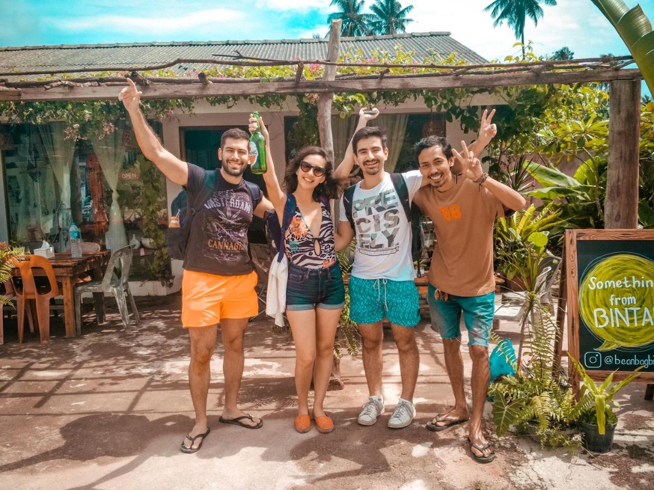 Kangkakawal Beanbag Bintan Backpackerホステル エクステリア 写真