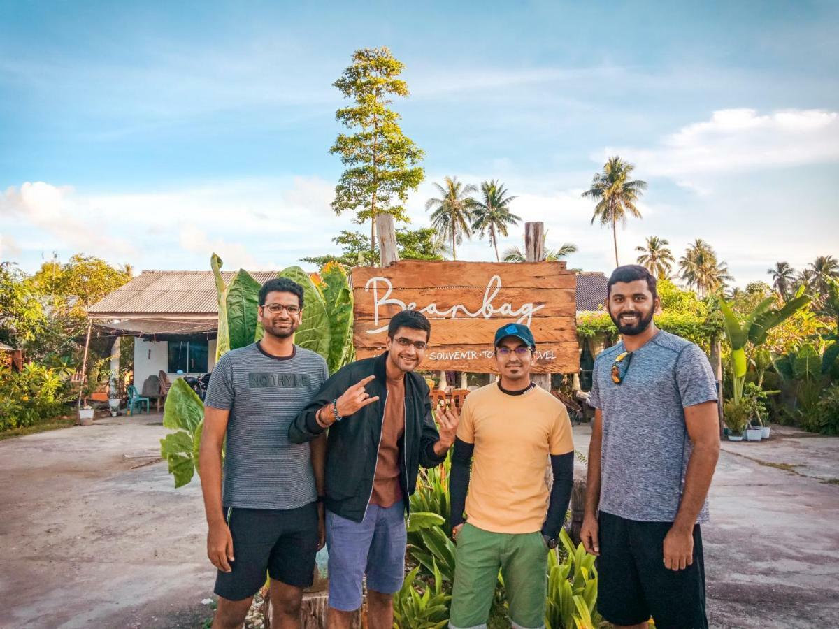 Kangkakawal Beanbag Bintan Backpackerホステル エクステリア 写真